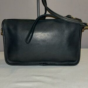 Coach Vintage 1970 RARE!!! Navy Bonnie Cashin convertible. # 02328900